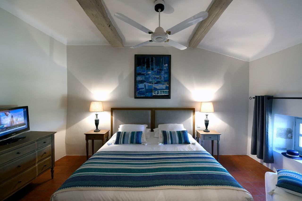 Bed and Breakfast L'Amandiere Gordes Exterior foto